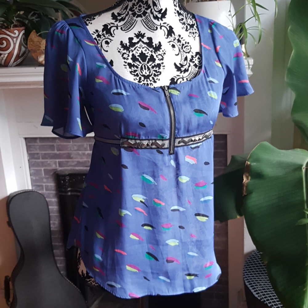 BCBG blouse XS